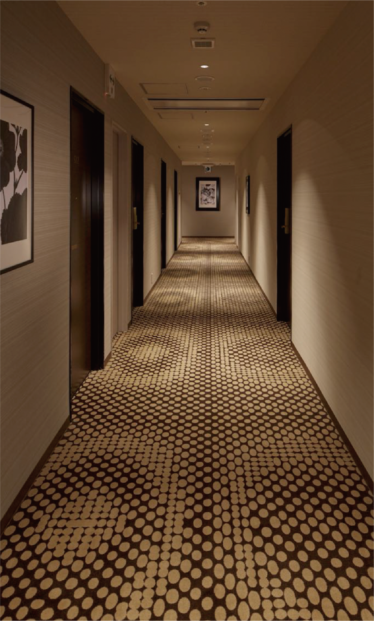 床を変えたら空間が変わる。簡単効果的リニューアル、デザインカーペットの魅力！