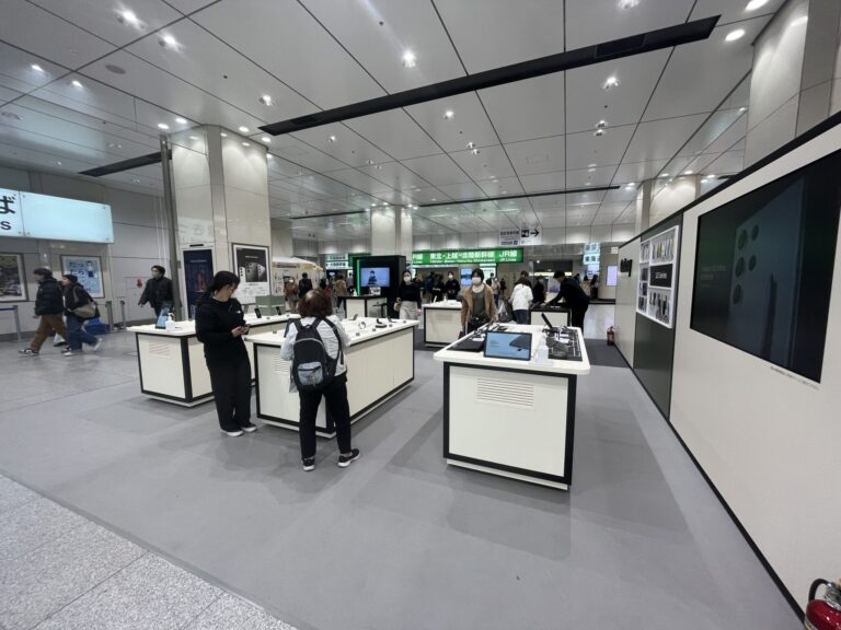 Galaxy POP-UP STUDIO 東京駅八重洲