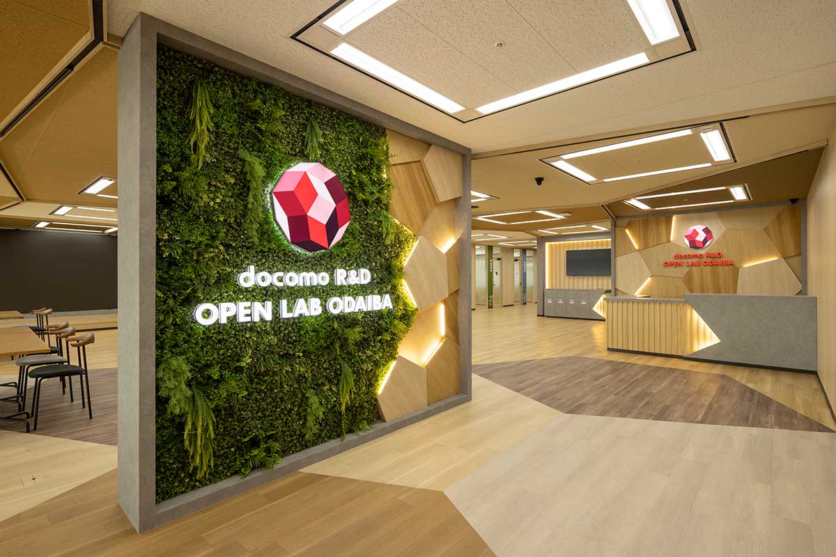 NTTドコモ、開発者のための拠点「docomo R&D OPEN LAB ODAIBA」ついにオープン！