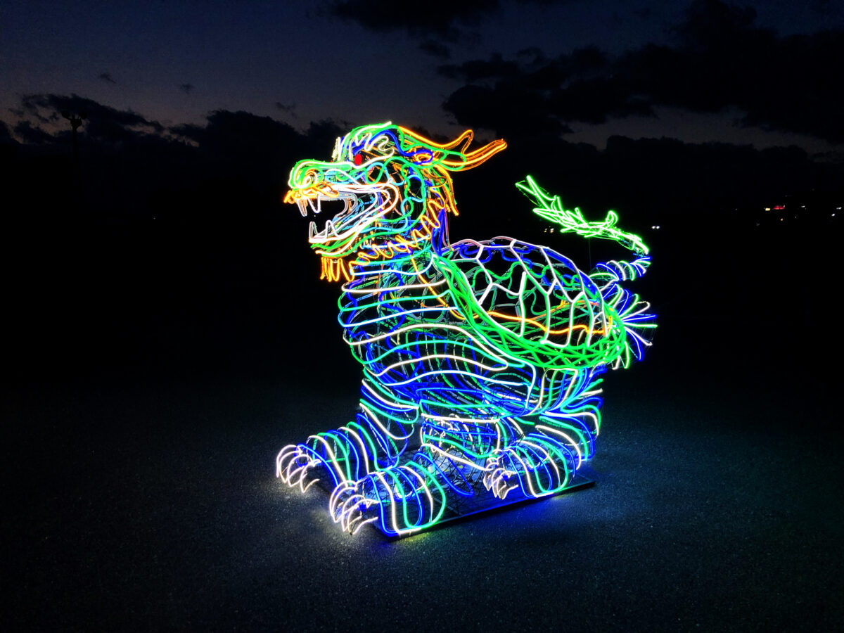 朱雀のLEDモニュメント